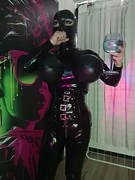LatexDevil_Blondie Adlı Modelin Canlı XXX Sohbeti
