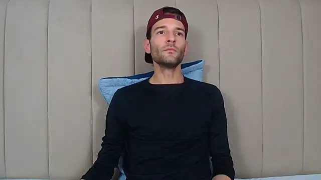Christopher_saint Chat XXX in diretta