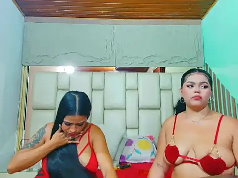 Chat +18 de KatANDfer ao vivo