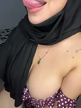 Chat +18 de rhizanthella_ ao vivo