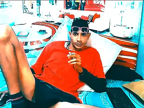 Chat XXX Live IndianSavageMale