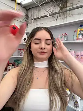 Онлайн чат XXX imlindapink