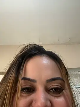 lariic Live XXX-chat