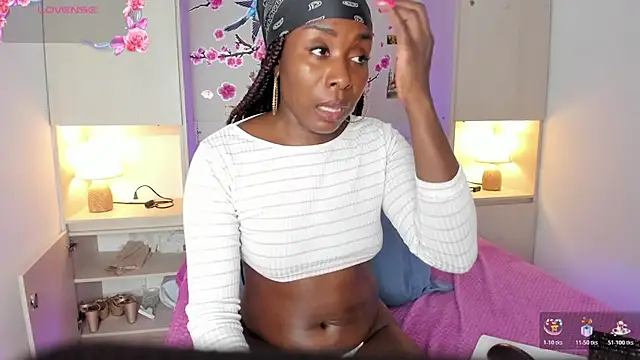 TaylorBloom – Naživo XXX chat
