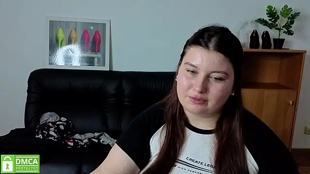 Chat XXX en directo de Katina_deeplou4