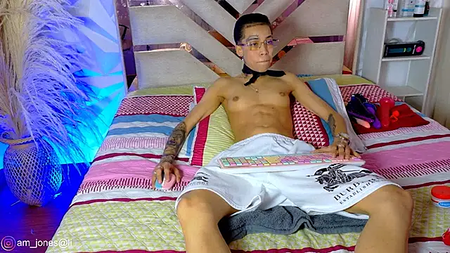 Czat XXX na żywo – Jonesliam23