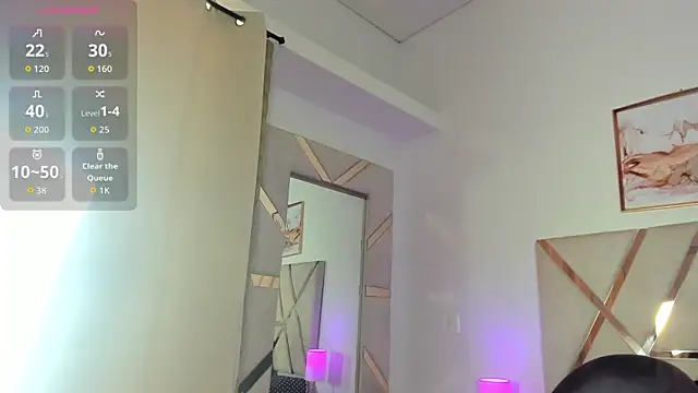 Carliet_66's Live XXX Chat