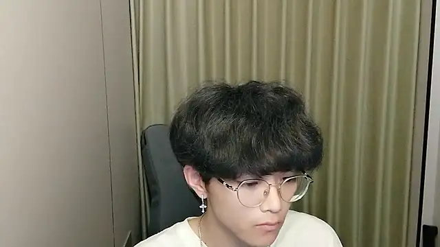 wssoo11 Chat XXX live