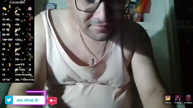 Javi_92 即時 XXX 聊天