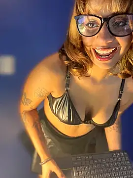 LeylaKnox 라이브 XXX 채팅