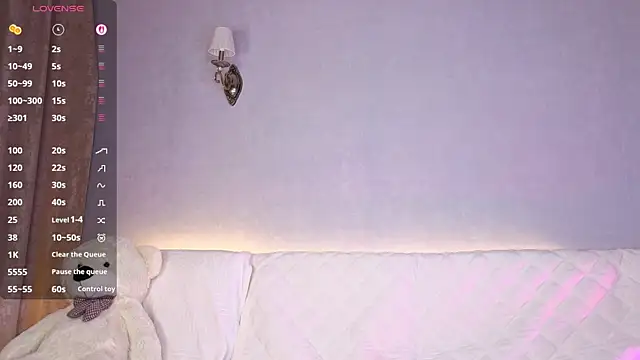 Ellijoysn Live XXX chat