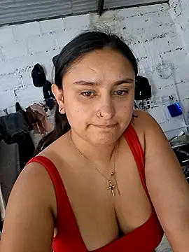 sariitha_sw Adlı Modelin Canlı XXX Sohbeti