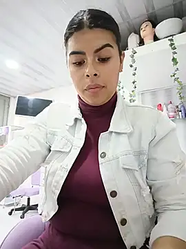 SOFIA-11_ – Live XXX-chat