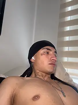 santikhalifa's Live XXX Chat