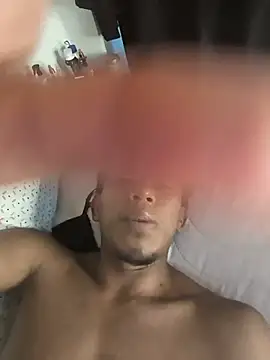 santinaughty's Live XXX Chat