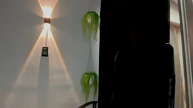 Chat XXX en directo de MarcellaGriffin
