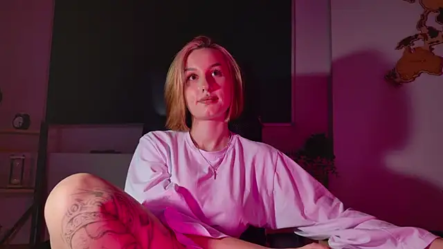 Онлайн чат XXX ClaireMathis
