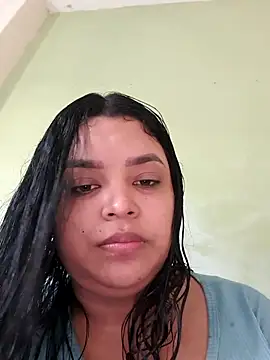 Albanis1 Adlı Modelin Canlı XXX Sohbeti