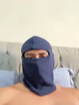 el-cleinton10 live XXX chat