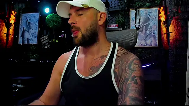LexHardy 现场XXX聊天