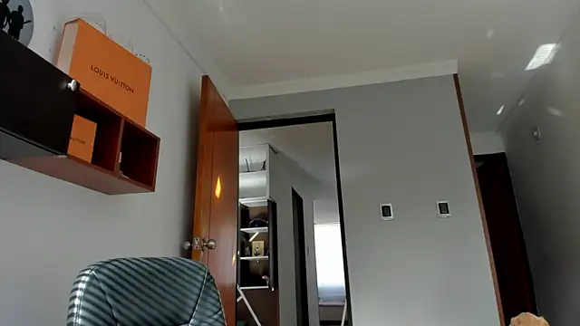 Chat +18 de LilyGarcia ao vivo