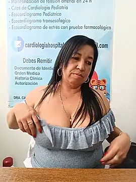 Chat +18 de Catalina--14 ao vivo
