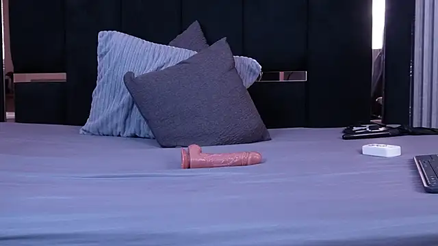 XXX chat uživo modela thomas_montiel