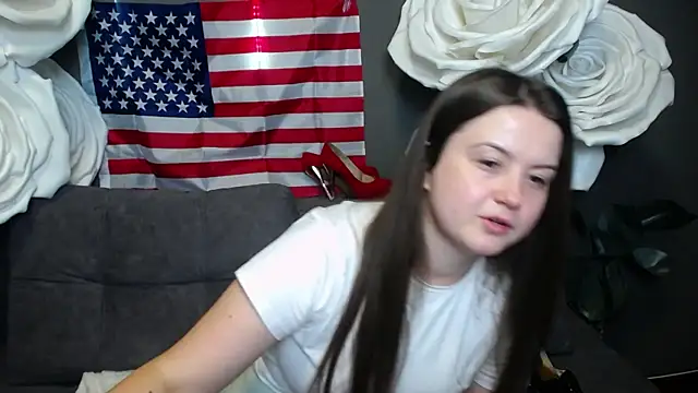 Chat XXX en directo de MavkaCute