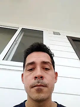 Chatroom XXX en direct de Gabriel_leon33