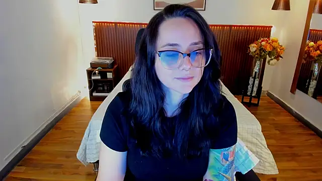 KatherineBond Live XXX-Chat