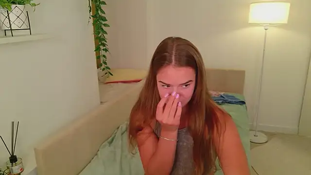LovelyJessie Adlı Modelin Canlı XXX Sohbeti