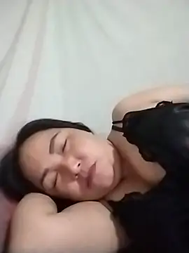 Naaya8109 – Naživo XXX chat