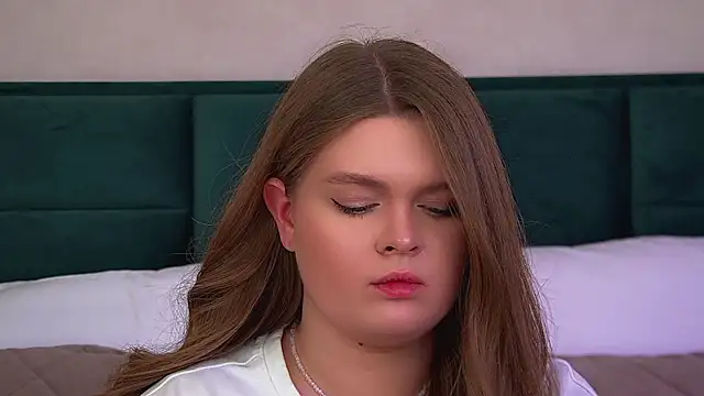 CrystalLyons – Live XXX-chat
