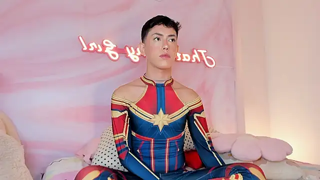 Iam_Caami_ Adlı Modelin Canlı XXX Sohbeti