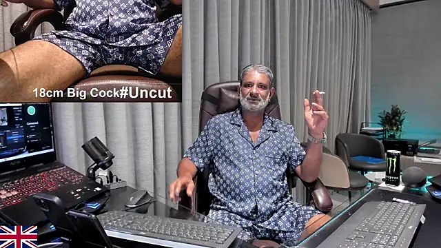 OnlineBossUK: απευθείας συνομιλία ΧΧΧ