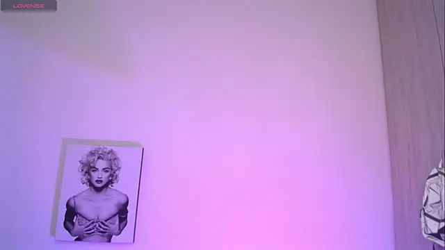 Živý XXX chat Millie_bobby