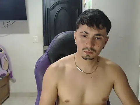Sebas_Blessed – Naživo XXX chat