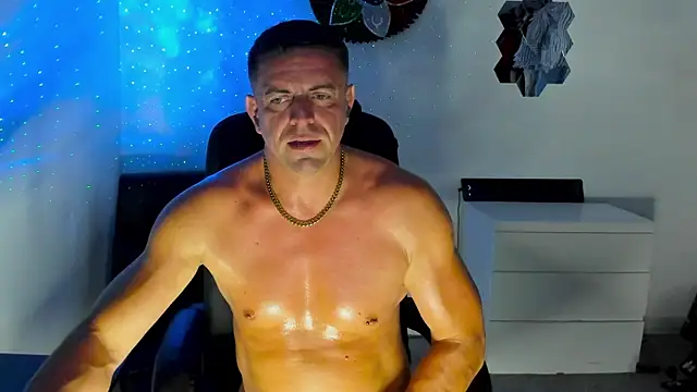 petr37pol Adlı Modelin Canlı XXX Sohbeti