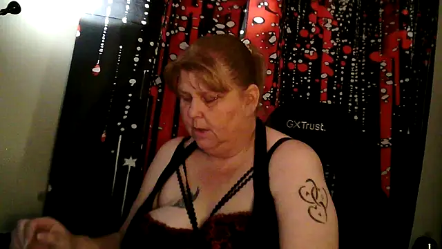 paulus52 লাইভ XXX চ্যাট
