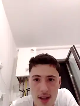 denysio89 Live XXX Chat