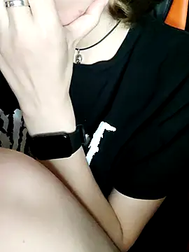 Aashikalaa লাইভ XXX চ্যাট