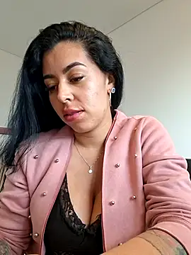 Luianna Chat XXX in diretta