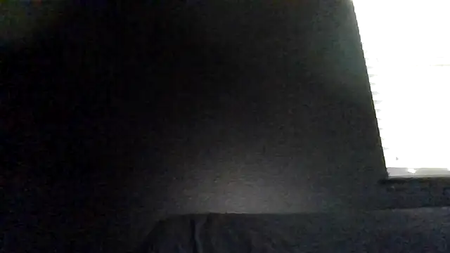 Chat XXX en directo de Mikecloudyhawk