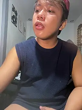 urasianrey Chat XXX in diretta