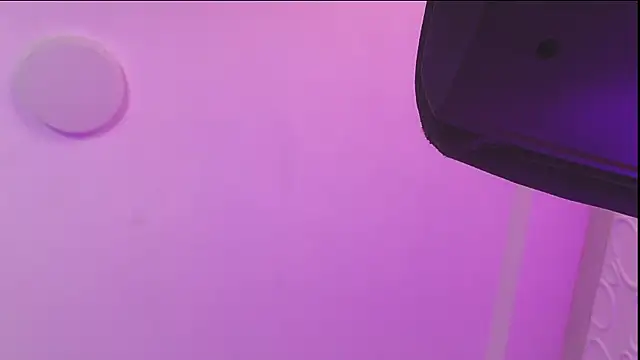 Онлайн чат XXX Genesisraydenx