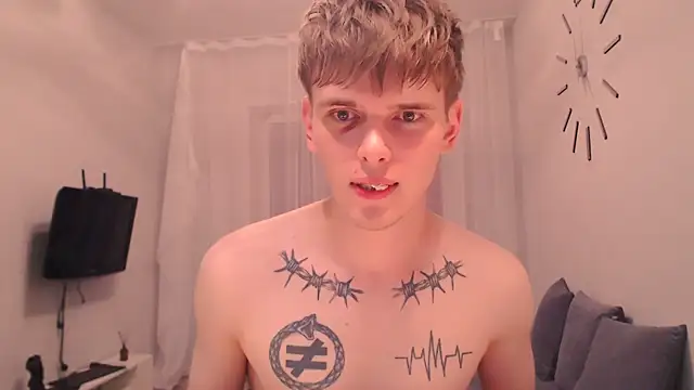 Онлайн чат XXX Fredd_Xanders