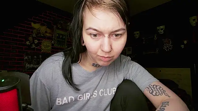 MessalinaOfficial's Live XXX Chat