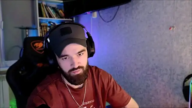 Chat +18 de _Serious_Man ao vivo