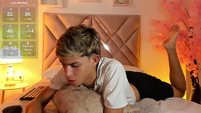 Chat +18 de Baby_noahtt ao vivo