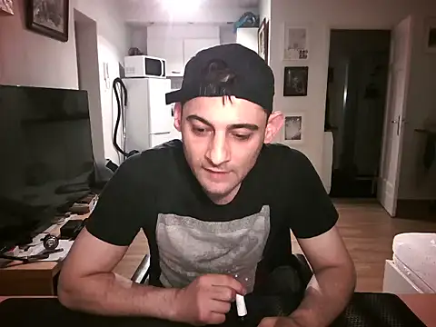 دردشة mihaimichael الجنسية المباشرة